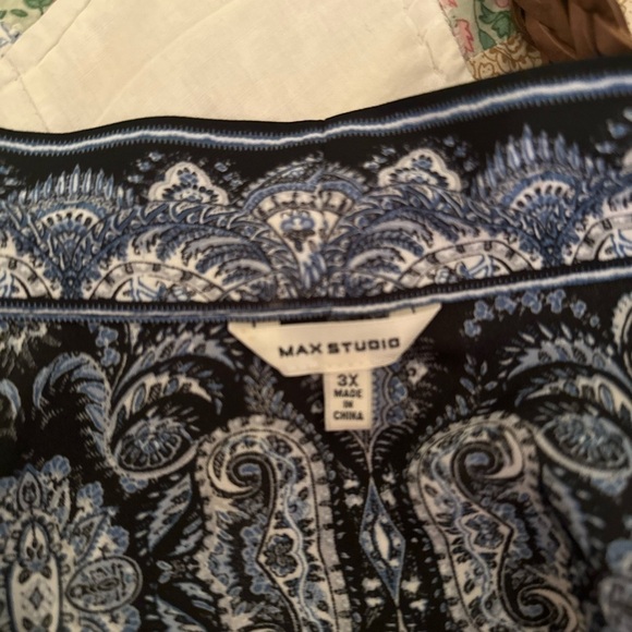 Max Studio Open Front Printed Kimono - Picture 6 of 9